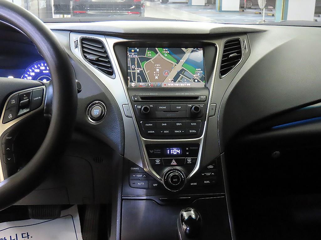 HYUNDAI Grandeur - Vista 11