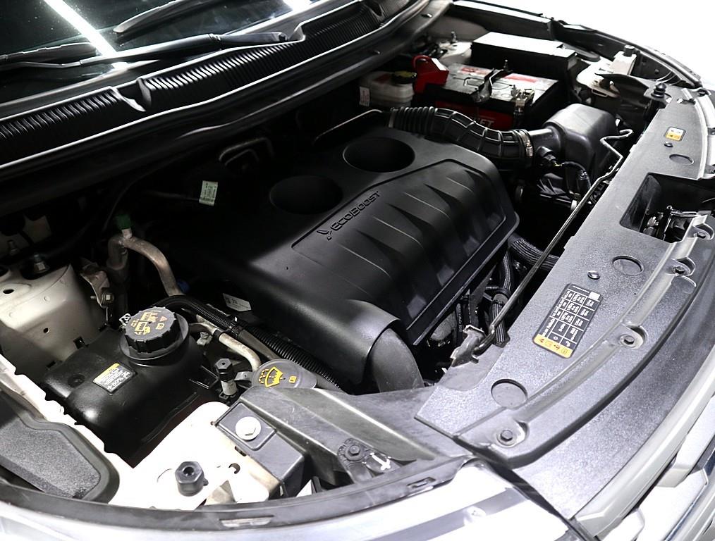 Ford Explorer - Vista 6