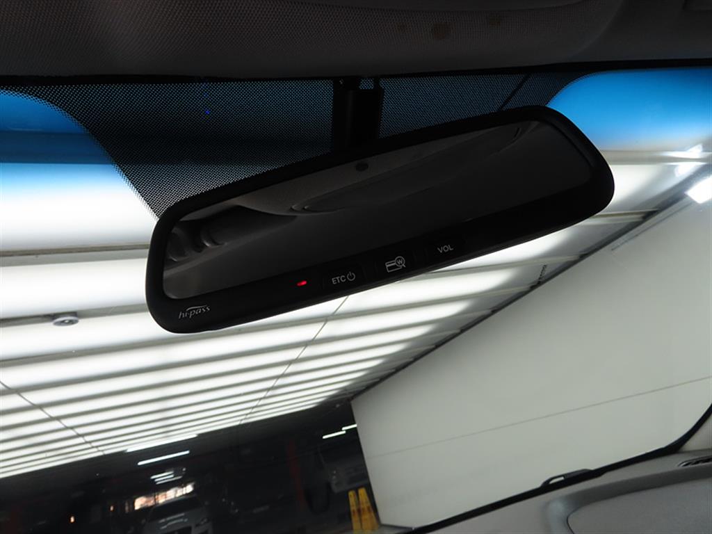 HYUNDAI Santa Fe - Vista 11