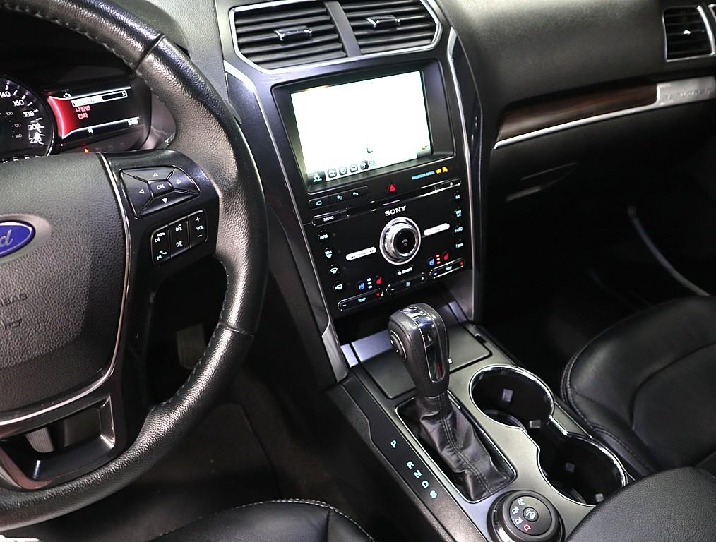 Ford Explorer - Vista 11