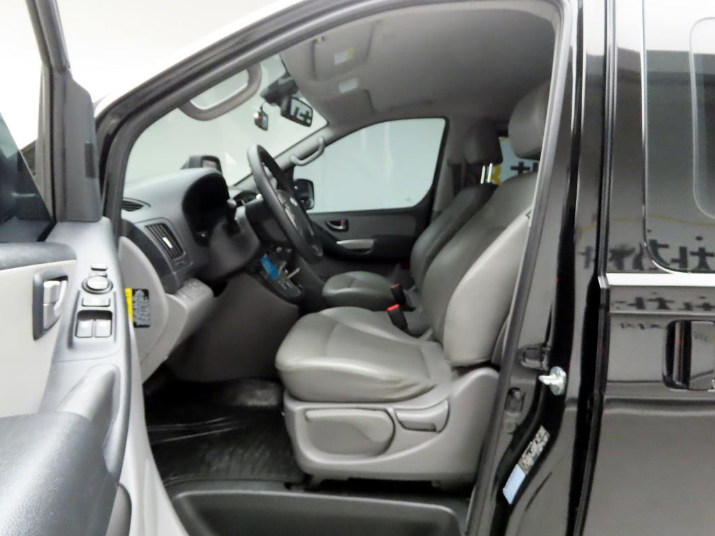 HYUNDAI Starex 2017 - Importación desde Corea - HF Imports Iquique - Foto 13