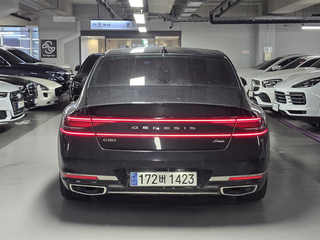 Genesis G90 - Vista 4