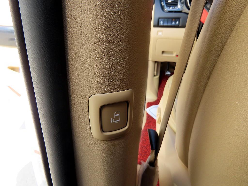 KIA Carnival 2017 - Importación desde Corea - HF Imports Iquique - Foto 16