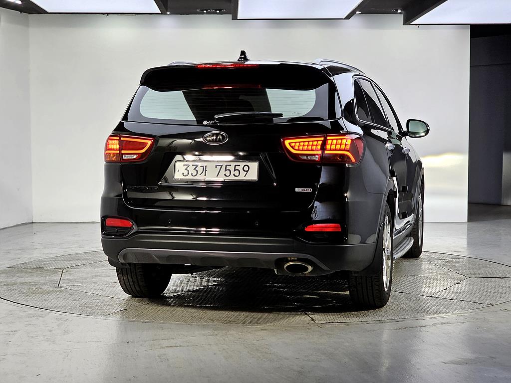 KIA Sorento - Vista 3
