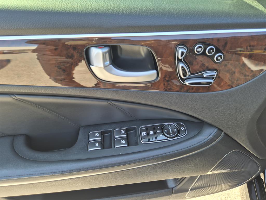 HYUNDAI Equus 2012 Negro - Importación desde Corea - HF Imports Iquique - Foto 20