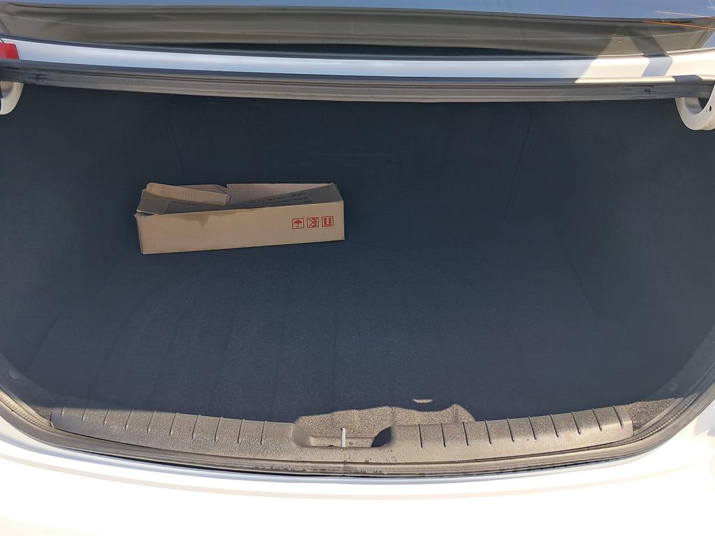 HYUNDAI Avante 2017 Blanco - Importación desde Corea - HF Imports Iquique - Foto 15