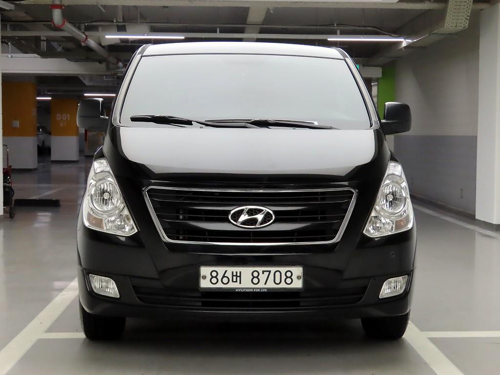 HYUNDAI Starex 2017 - Importación desde Corea - HF Imports Iquique - Foto 1