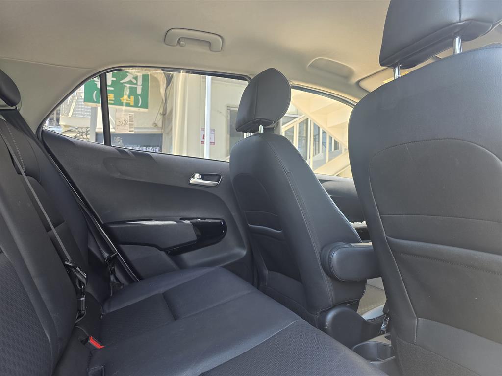 KIA Morning 2018 Blanco - Importación desde Corea - HF Imports Iquique - Foto 17