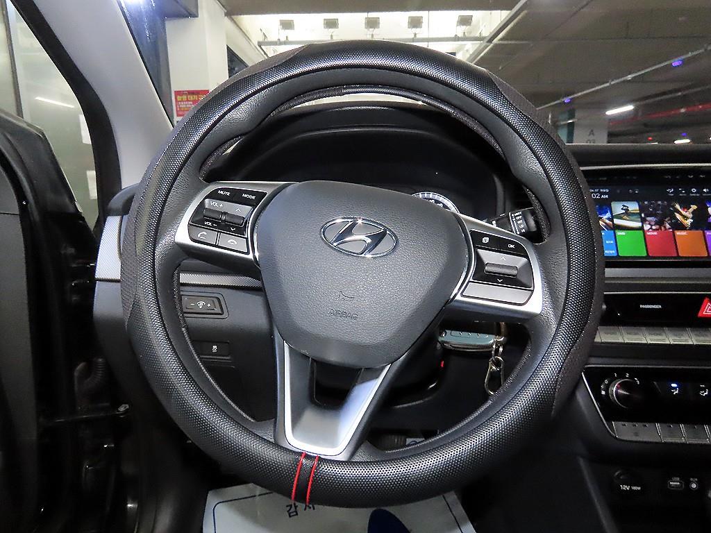 HYUNDAI Sonata - Vista 8