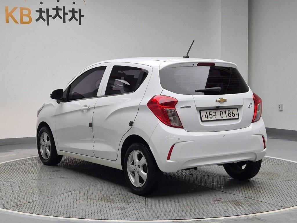 Chevrolet Spark - Vista 4