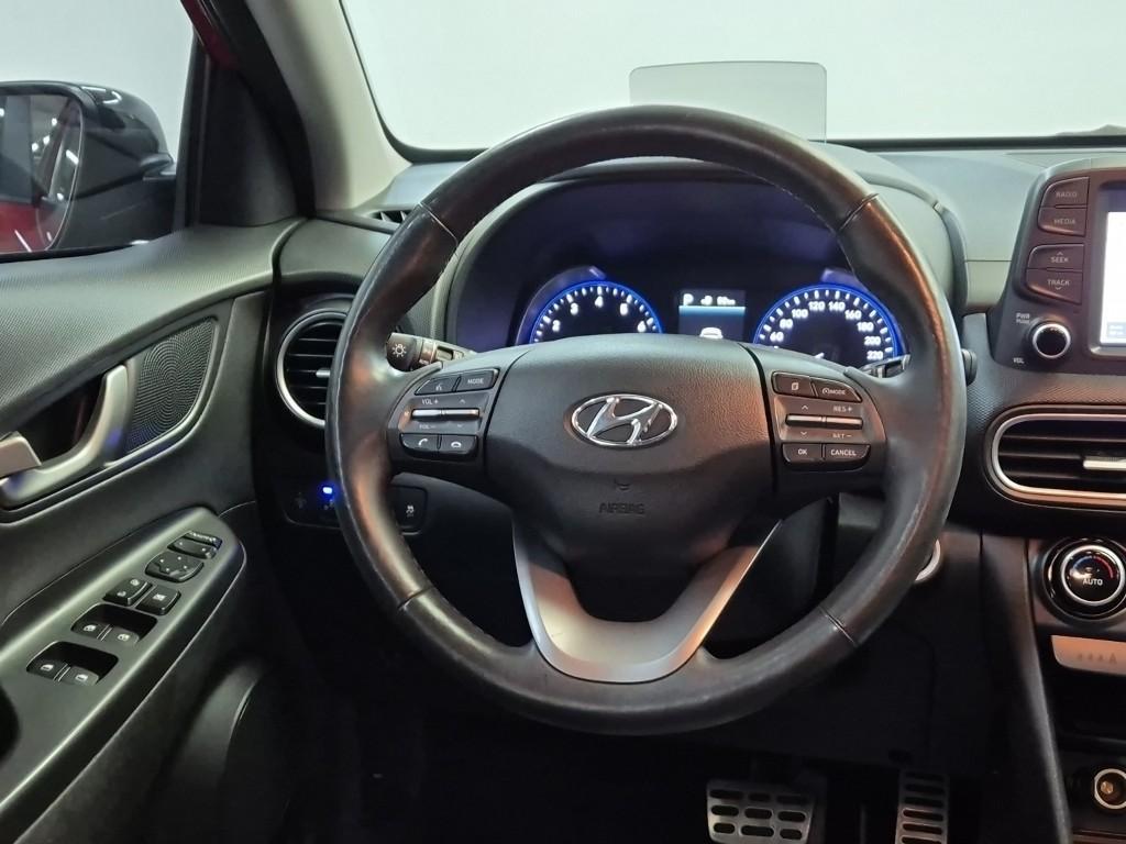 HYUNDAI Kona - Vista 11
