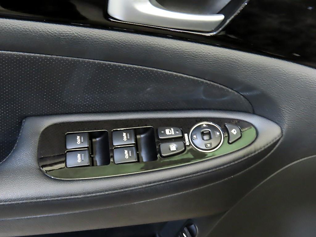 HYUNDAI Genesis 2012 Negro - Importación desde Corea - HF Imports Iquique - Foto 18