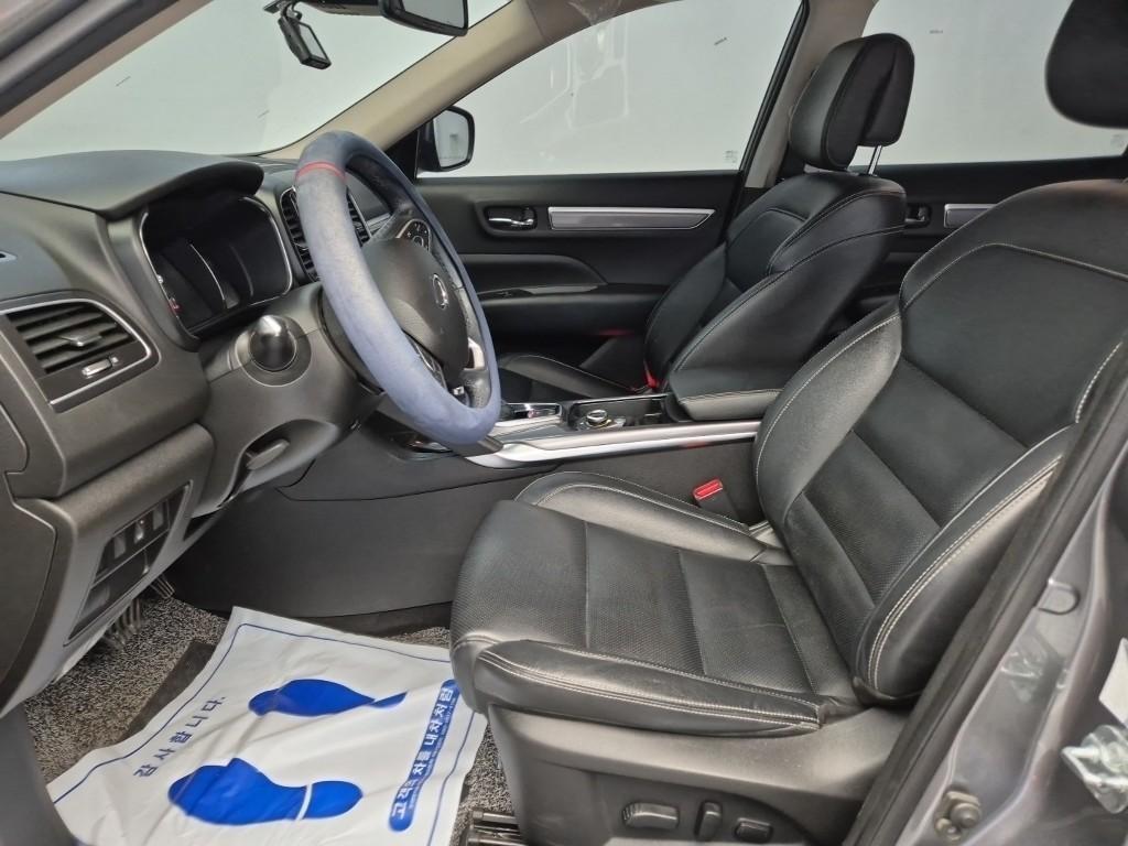 SAMSUNG QM6 - Vista 11