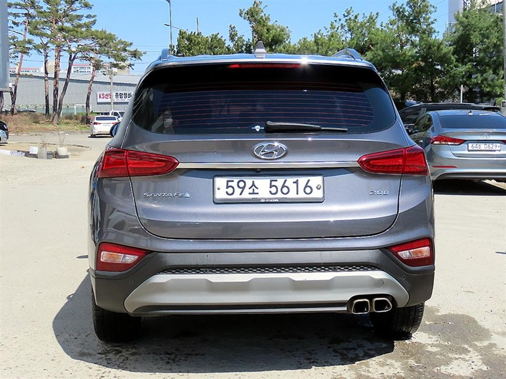 HYUNDAI Santa Fe - Vista 4