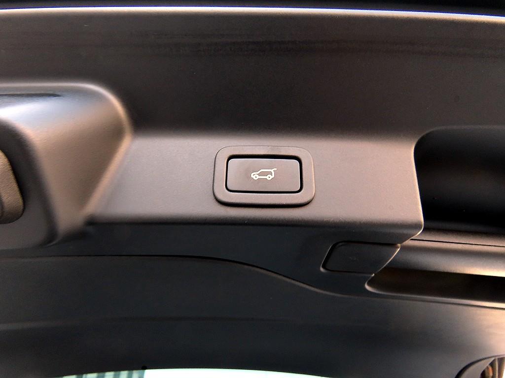 Jaguar F-PACE 2017 Blanco - Importación desde Corea - HF Imports Iquique - Foto 17