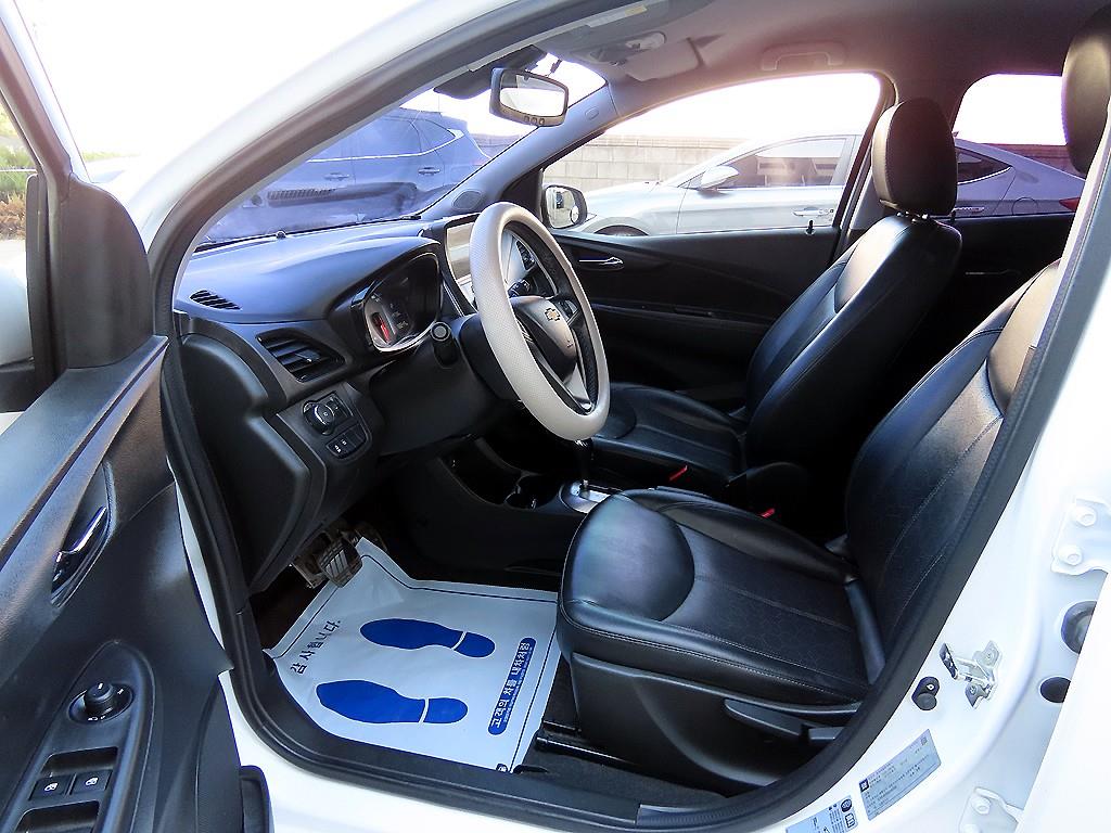 Chevrolet Spark - Vista 5