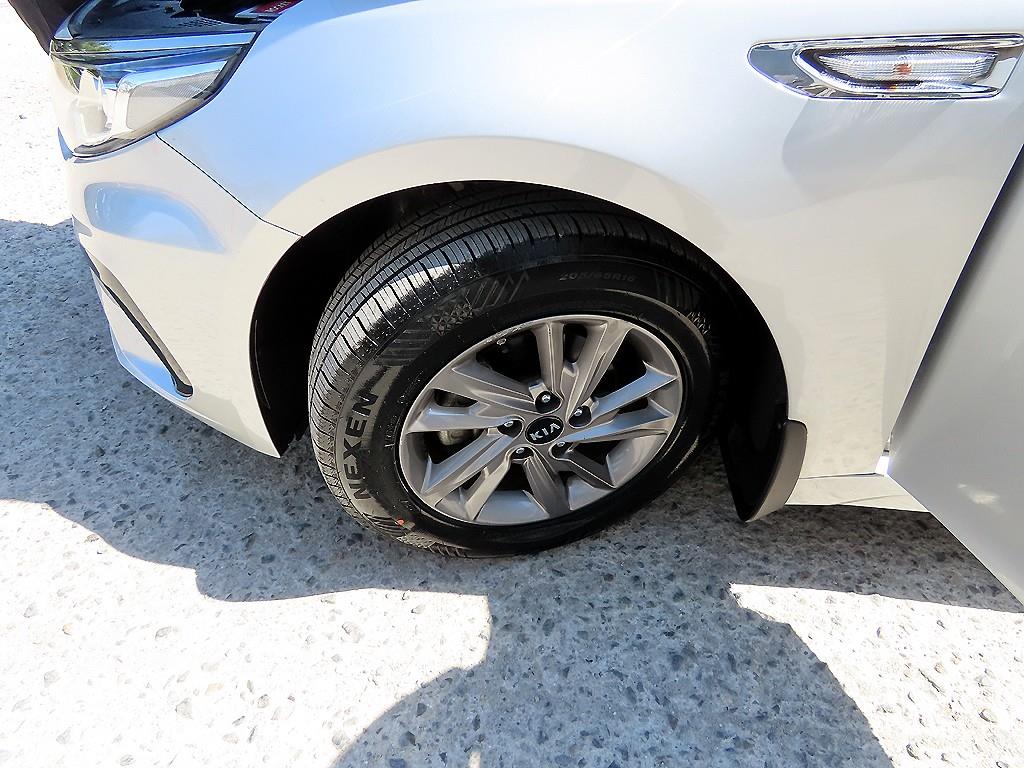 KIA K5 2019 Plateado - Importación desde Corea - HF Imports Iquique - Foto 19