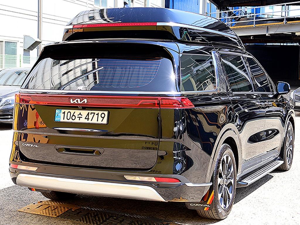 KIA Carnival - Vista 7