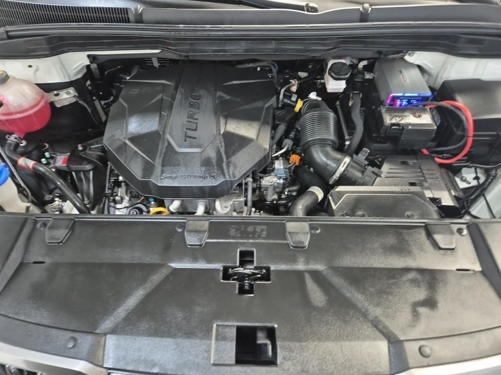 KIA Carnival - Vista 5