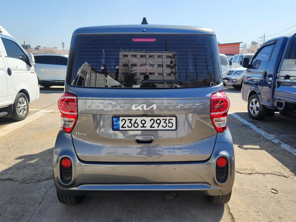 KIA Ray - Vista 5