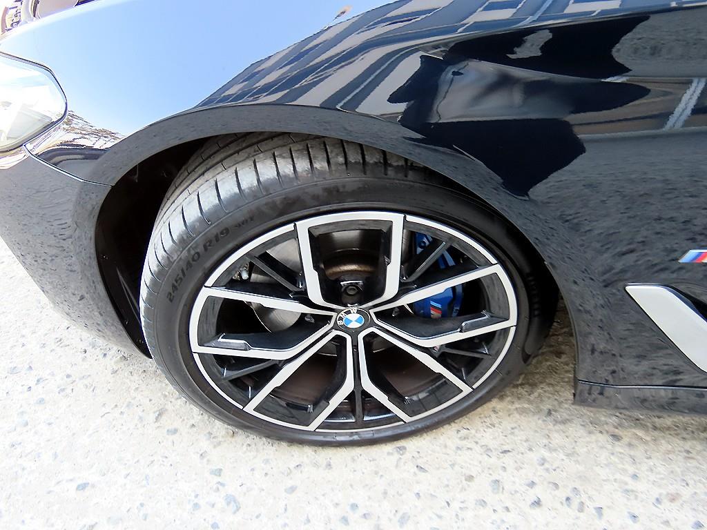 BMW 5 Series 2023 Negro - Importación desde Corea - HF Imports Iquique - Foto 20