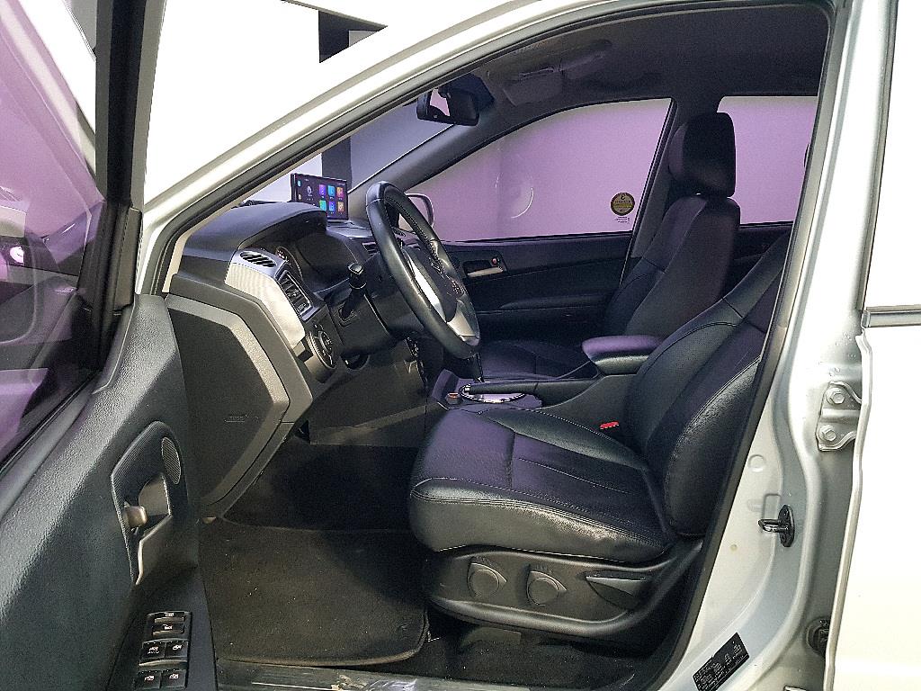 Ssangyong Korando - Vista 8