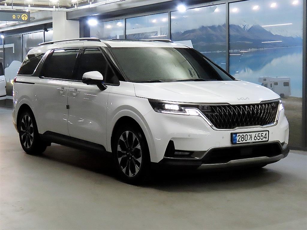 KIA Carnival 2023 Blanco - Importación desde Corea - HF Imports Iquique - Foto 1