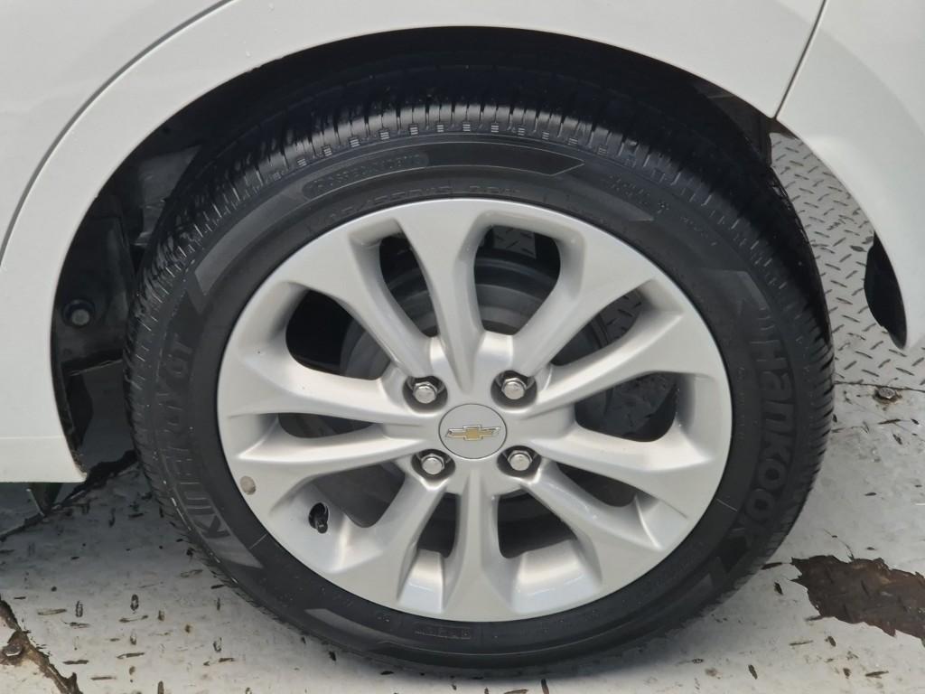 Chevrolet Spark 2022 Blanco - Importación desde Corea - HF Imports Iquique - Foto 20