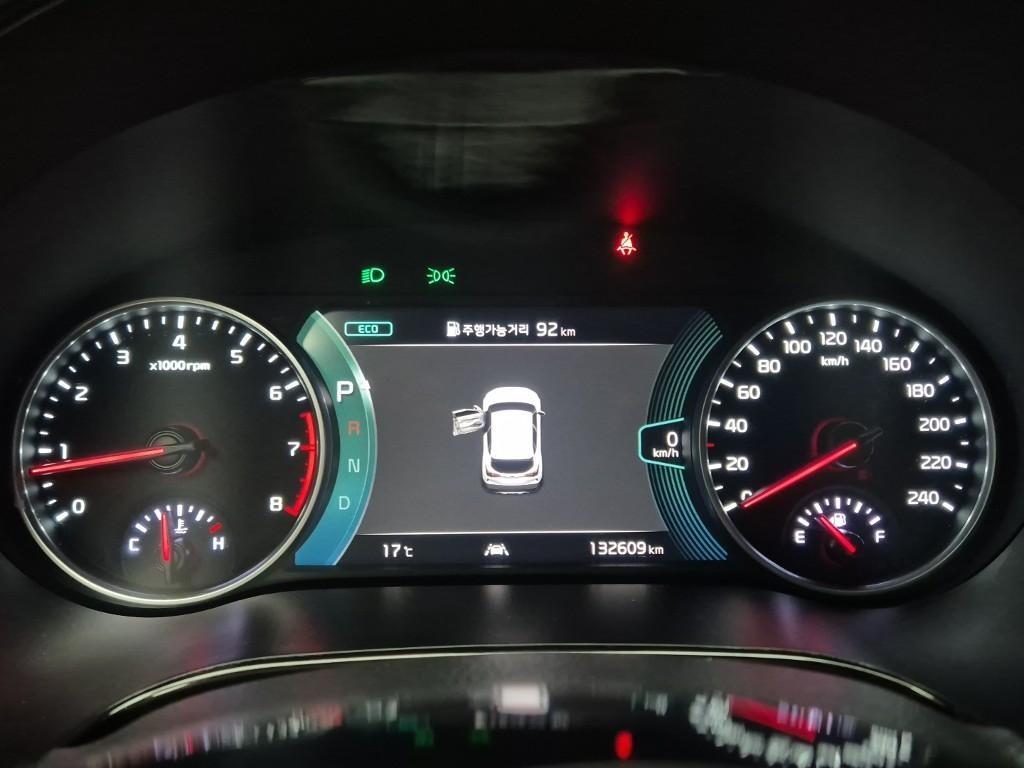 KIA Seltos - Vista 6