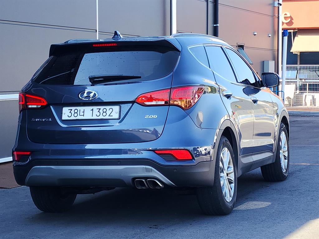 HYUNDAI Santa Fe - Vista 4