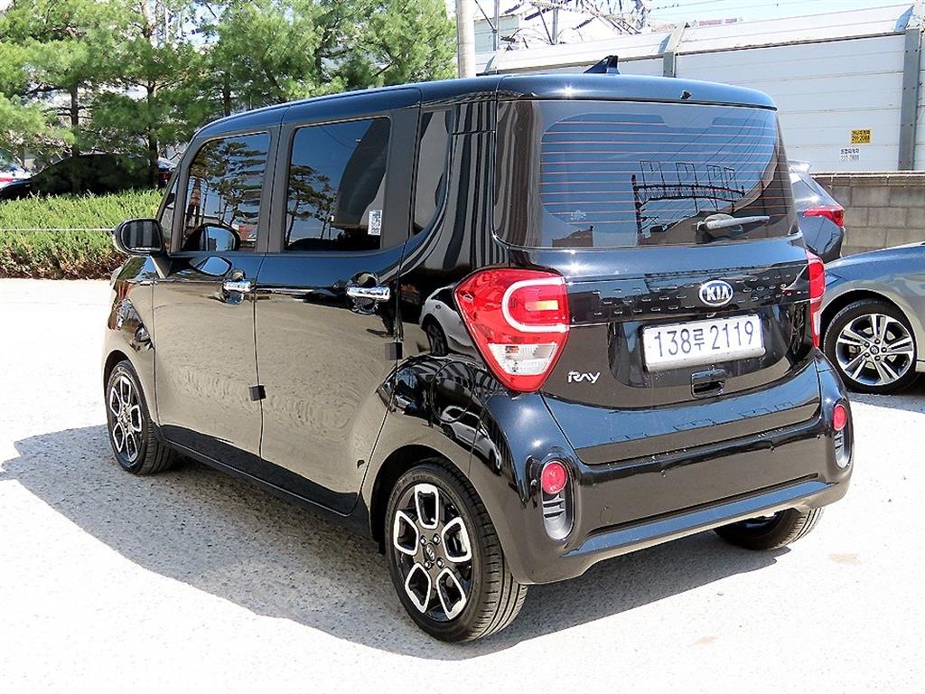 KIA Ray - Vista 3