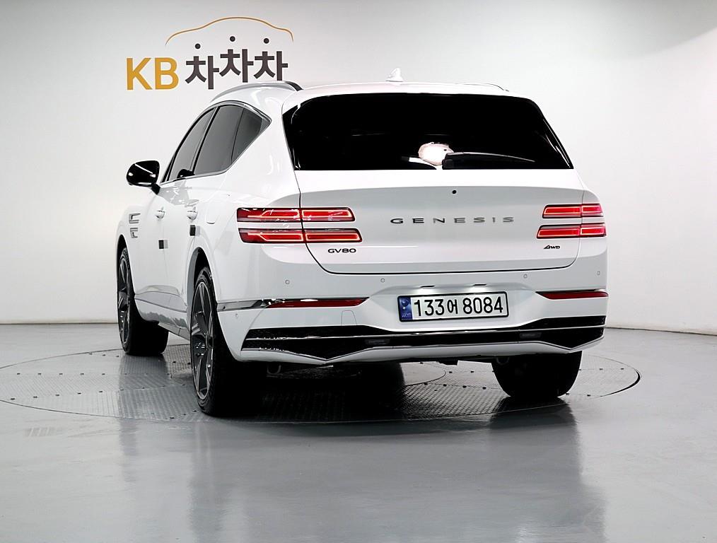 Genesis GV80 - Vista 4