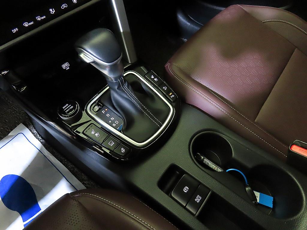 KIA Seltos - Vista 12