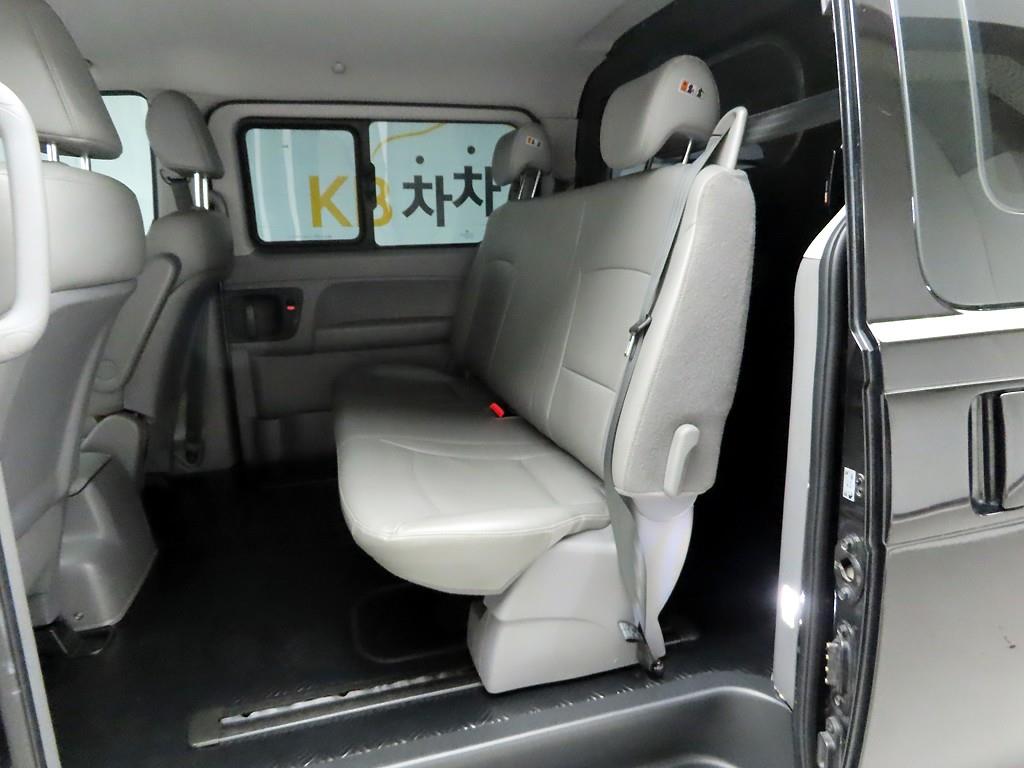 HYUNDAI Starex 2017 - Importación desde Corea - HF Imports Iquique - Foto 14