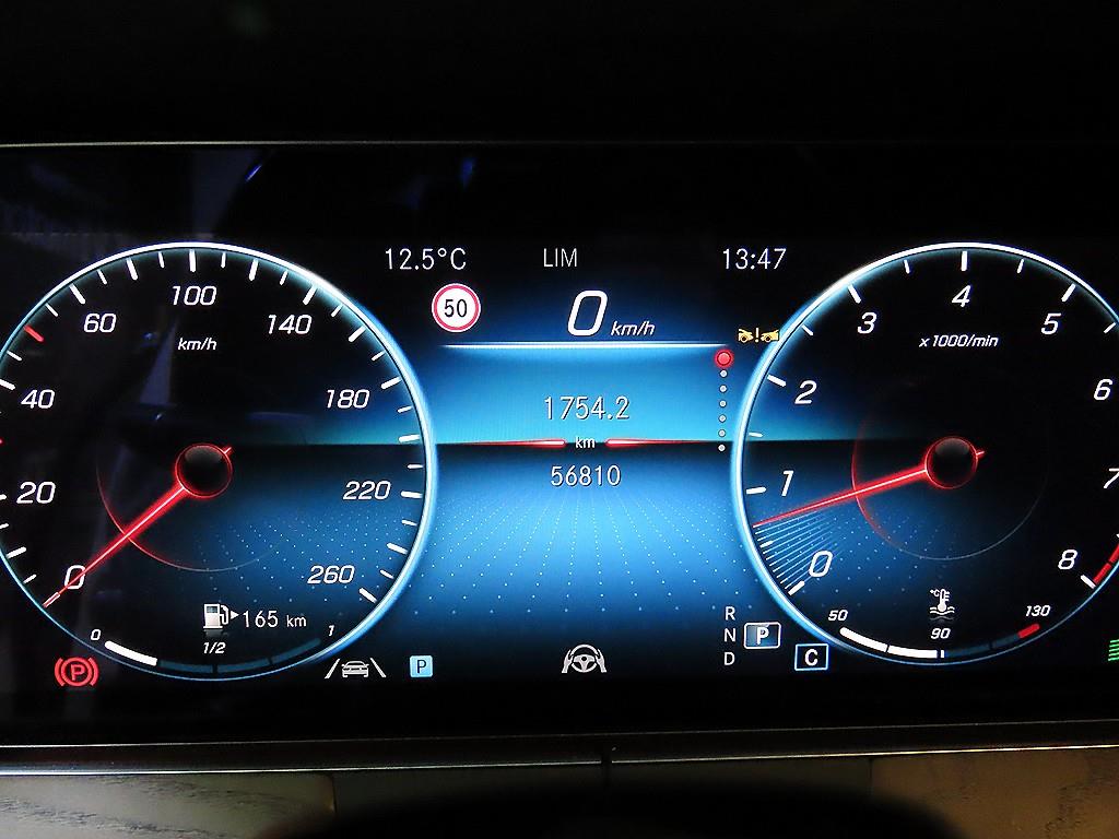 Mercedes Benz E class - Vista 9