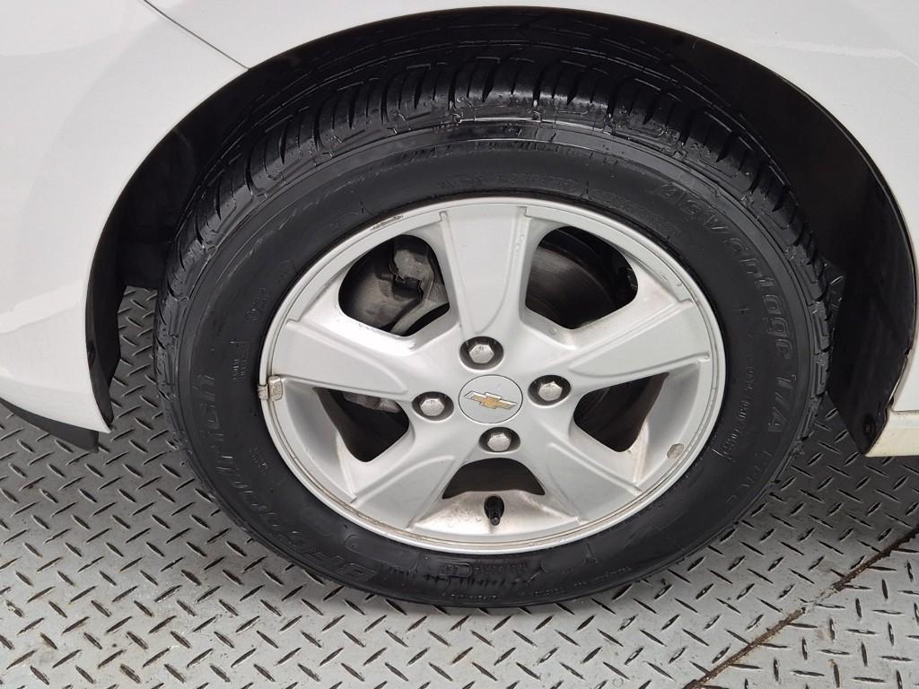 Chevrolet Spark 2016 Blanco - Importación desde Corea - HF Imports Iquique - Foto 19