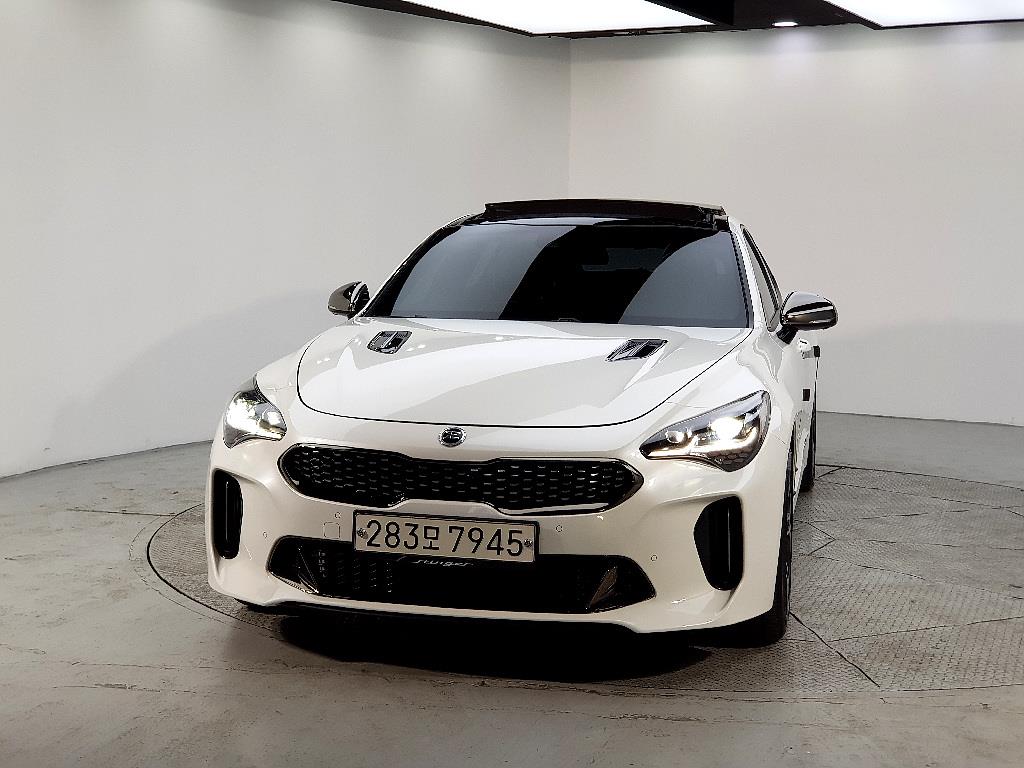 KIA Stinger - Vista 3