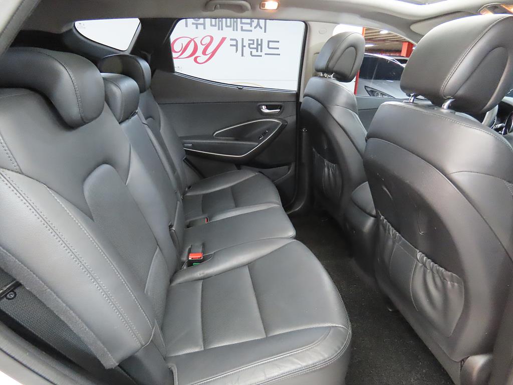 HYUNDAI Santa Fe - Vista 6