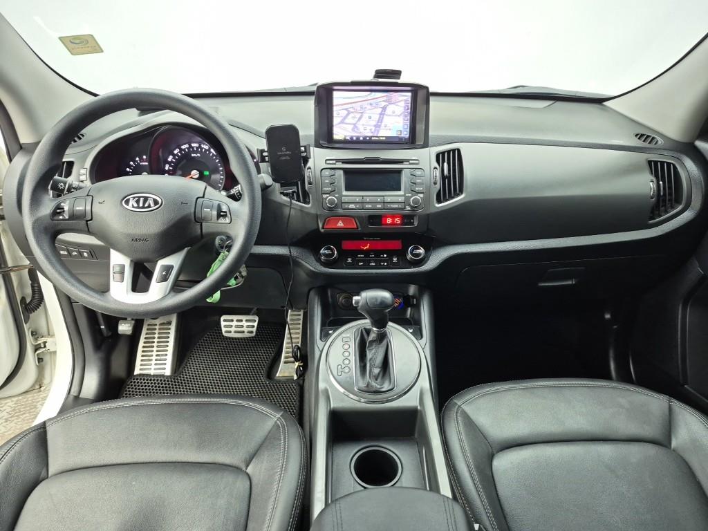 KIA Sportage - Vista 5