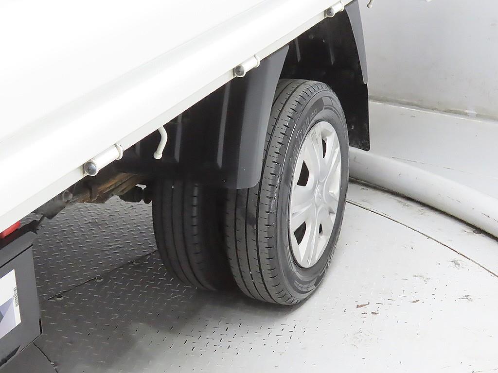 Small Truck Cargo (small) - Vista 11