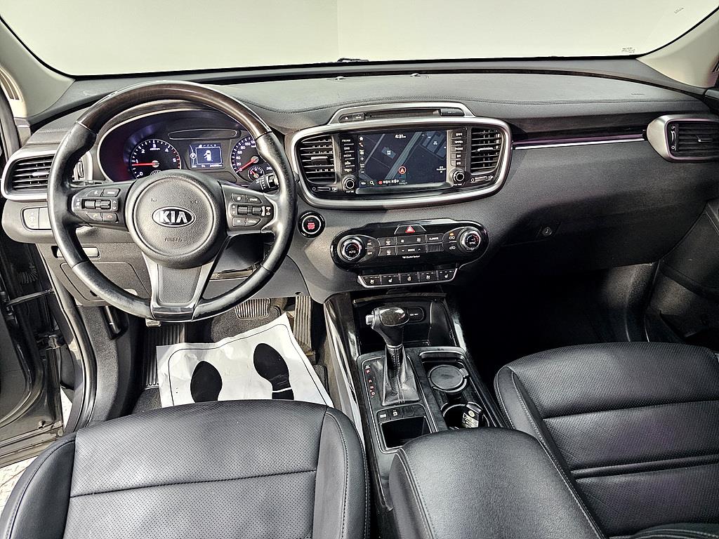 KIA Sorento - Vista 5