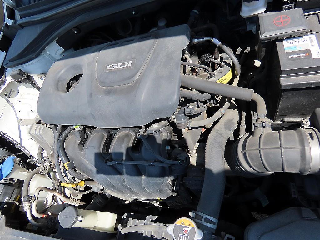 HYUNDAI Avante 2016 Blanco - Importación desde Corea - HF Imports Iquique - Foto 19