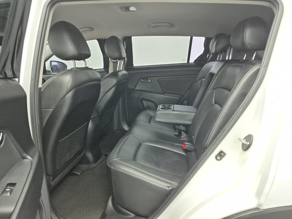 KIA Sportage - Vista 12