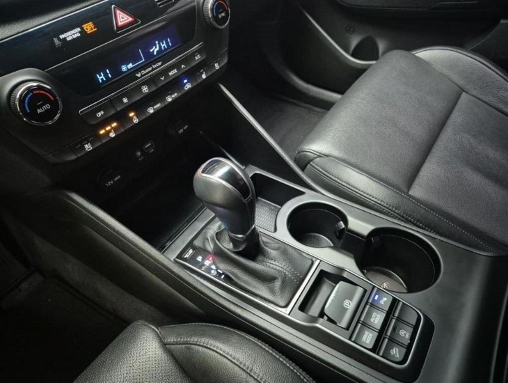 HYUNDAI Tucson - Vista 8