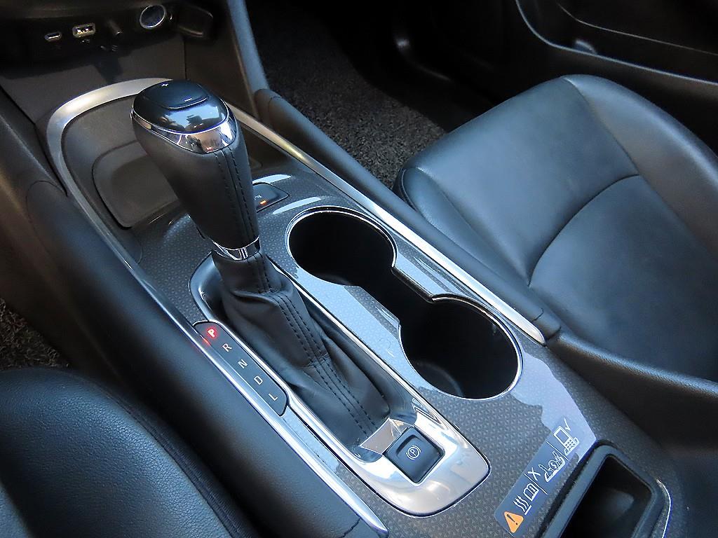 Chevrolet Malibu - Vista 10