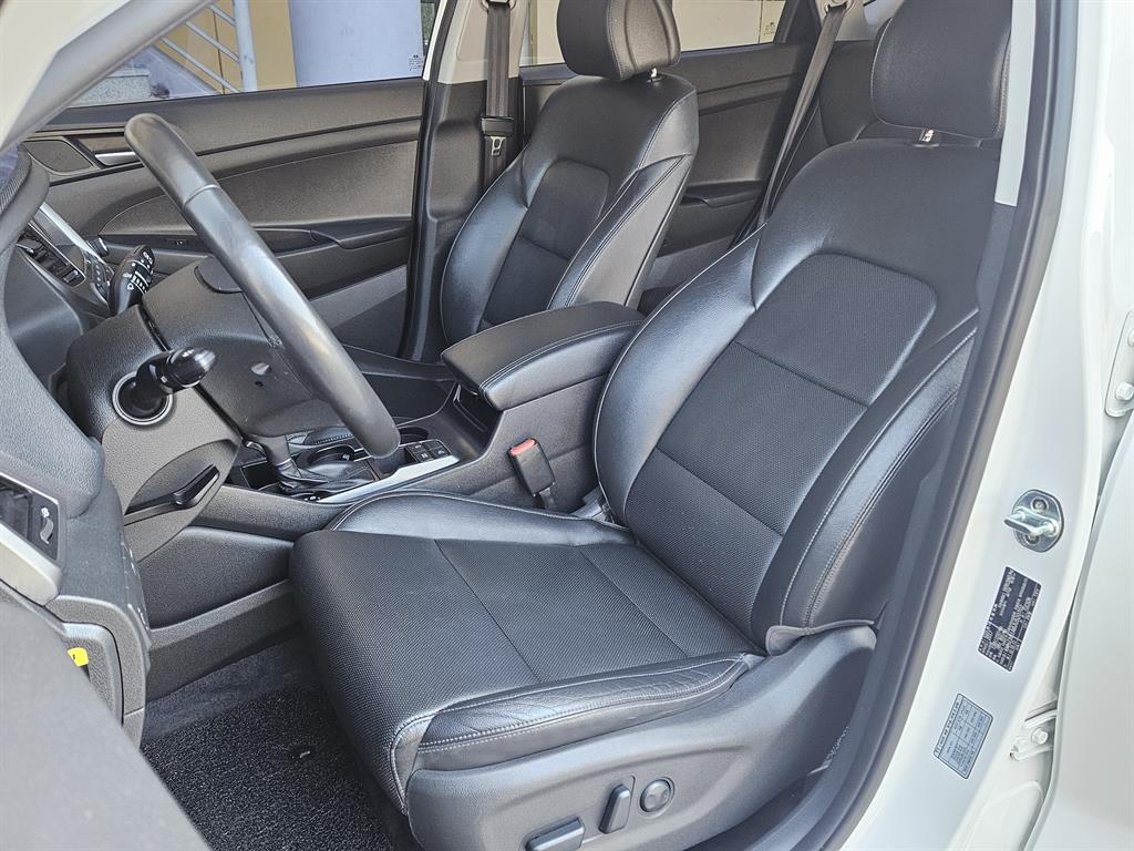 HYUNDAI Tucson 2018 Blanco - Importación desde Corea - HF Imports Iquique - Foto 19