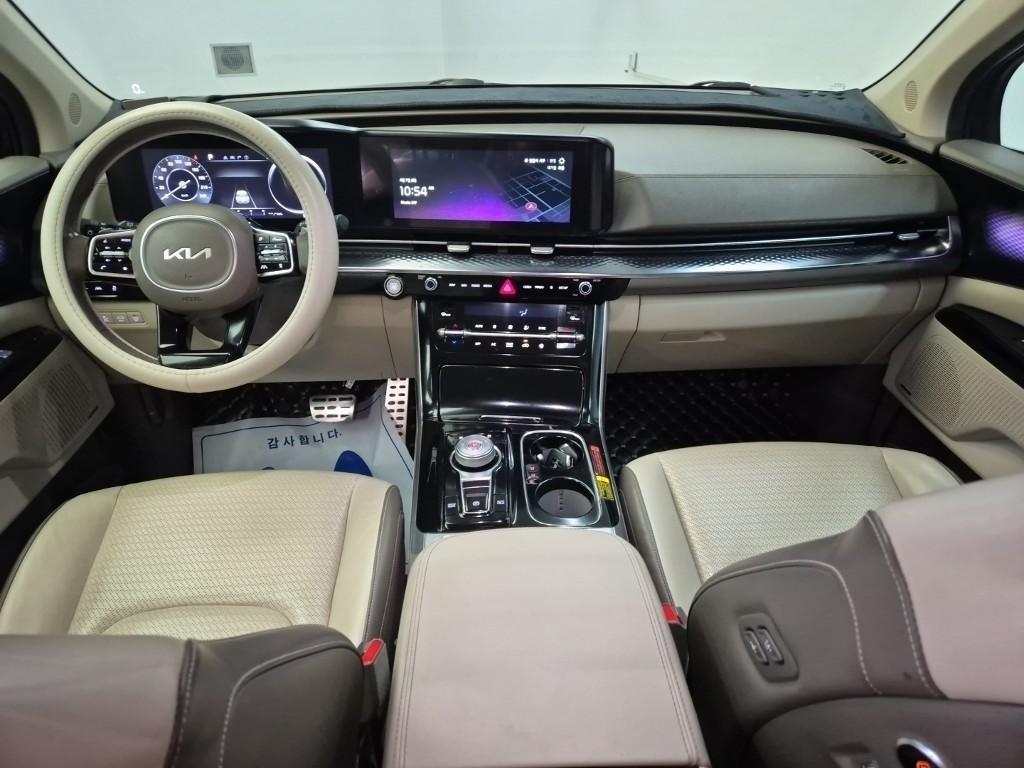 KIA Carnival - Vista 7