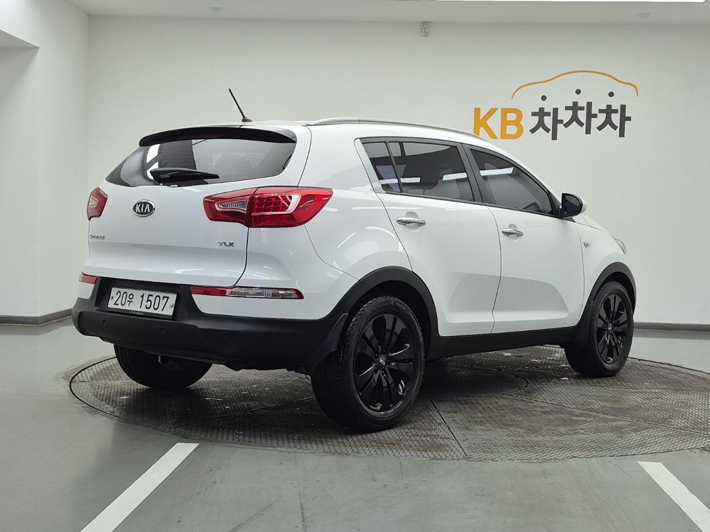KIA Sportage - Vista 4