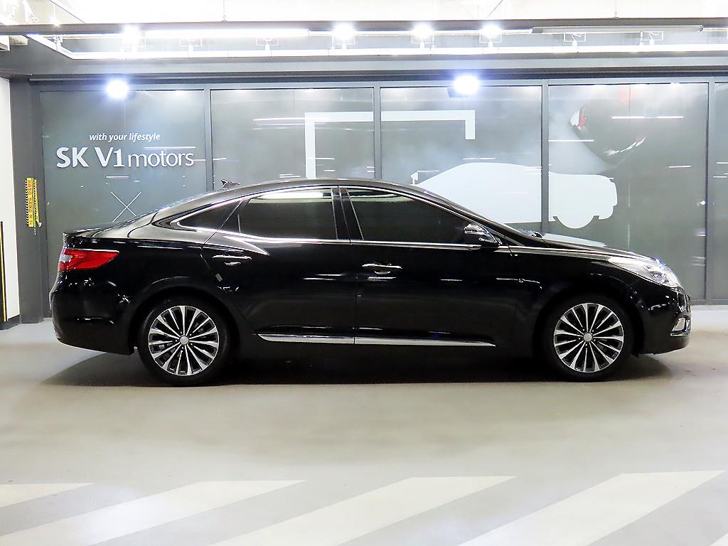 HYUNDAI Grandeur - Vista 3