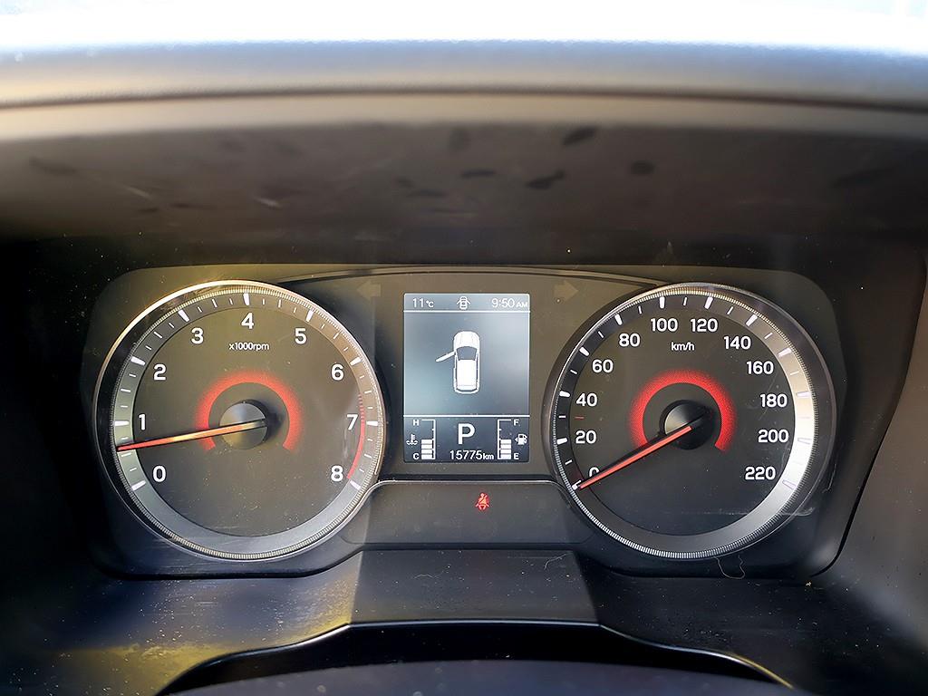 Ssangyong Tivoli - Vista 11